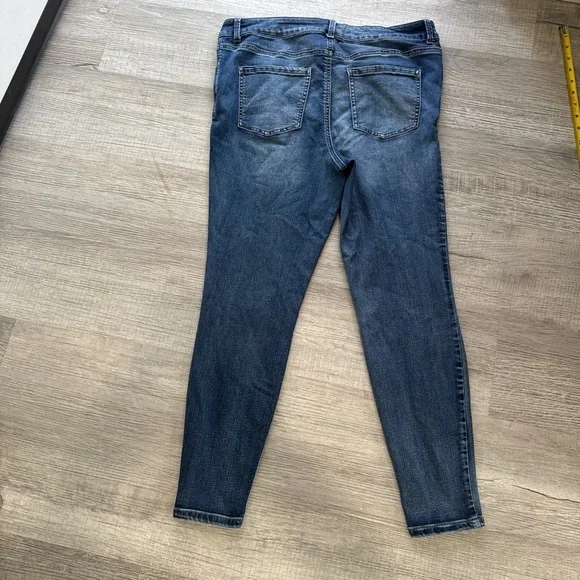 Maurices  everflex m.jeans super skinny high rise Curvy blue jeans size 12 - Picture 7 of 8